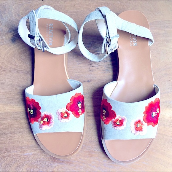 Ladies Stylish Floral Embroidery Open-Toe Sandals »RARE« KENNETH COLE FLORAL US8 - Picture 7 of 16